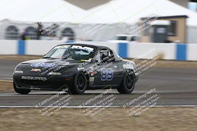 media/Nov-16-2025-CalClub SCCA (Sun) [[2975c16dfc]]/Group 4/Turn 1/